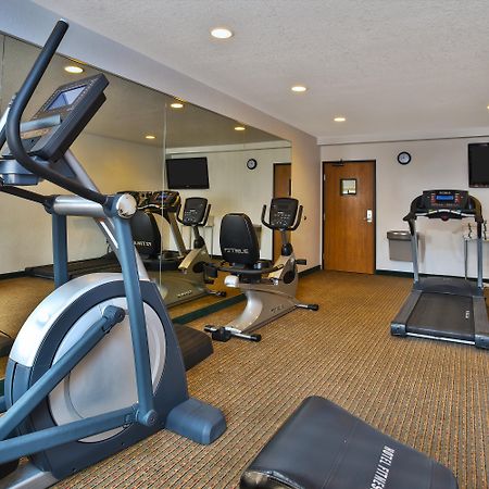 Holiday Inn Express Hotel & Suites Petoskey By Ihg מראה חיצוני תמונה
