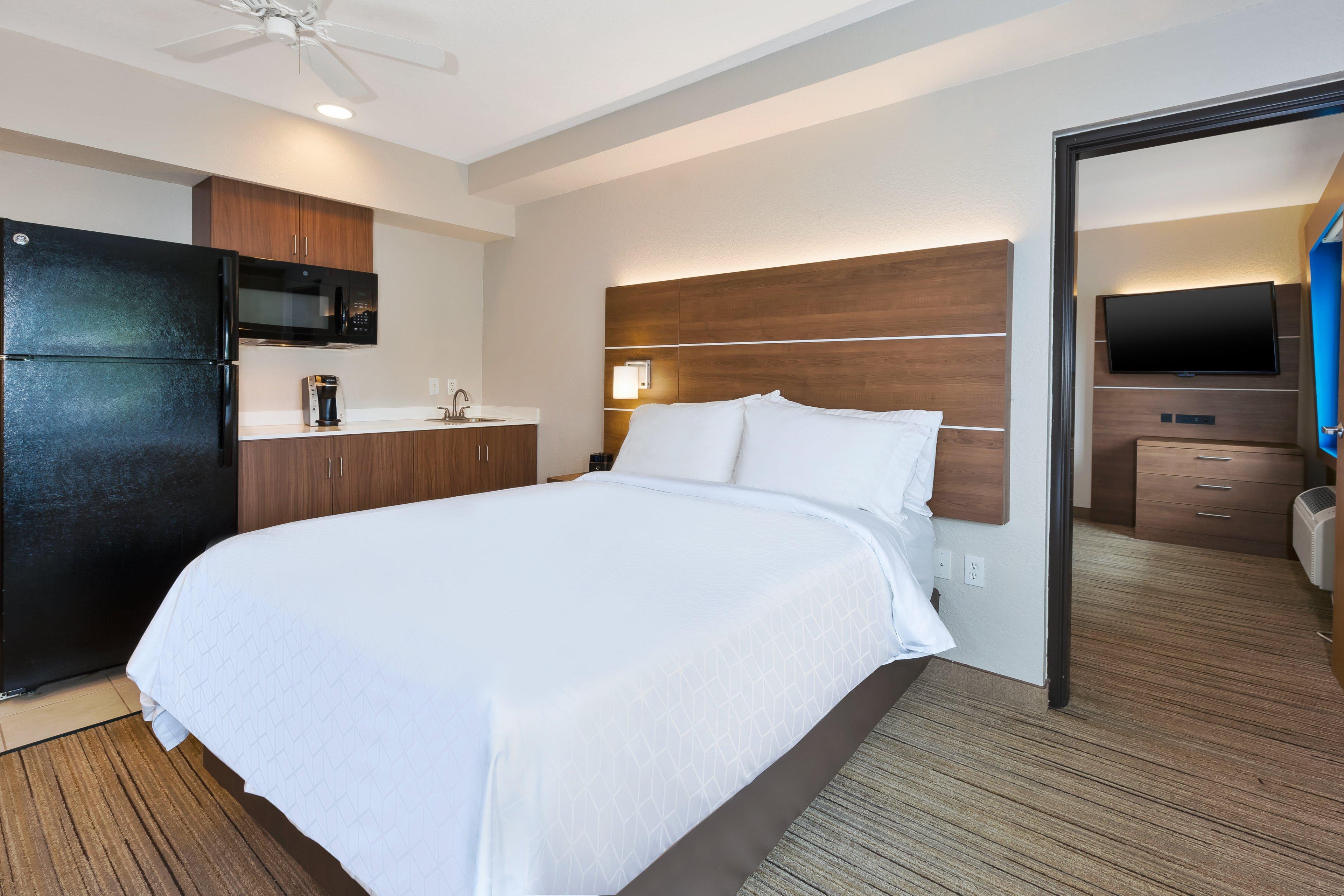 Holiday Inn Express Hotel & Suites Petoskey By Ihg מראה חיצוני תמונה