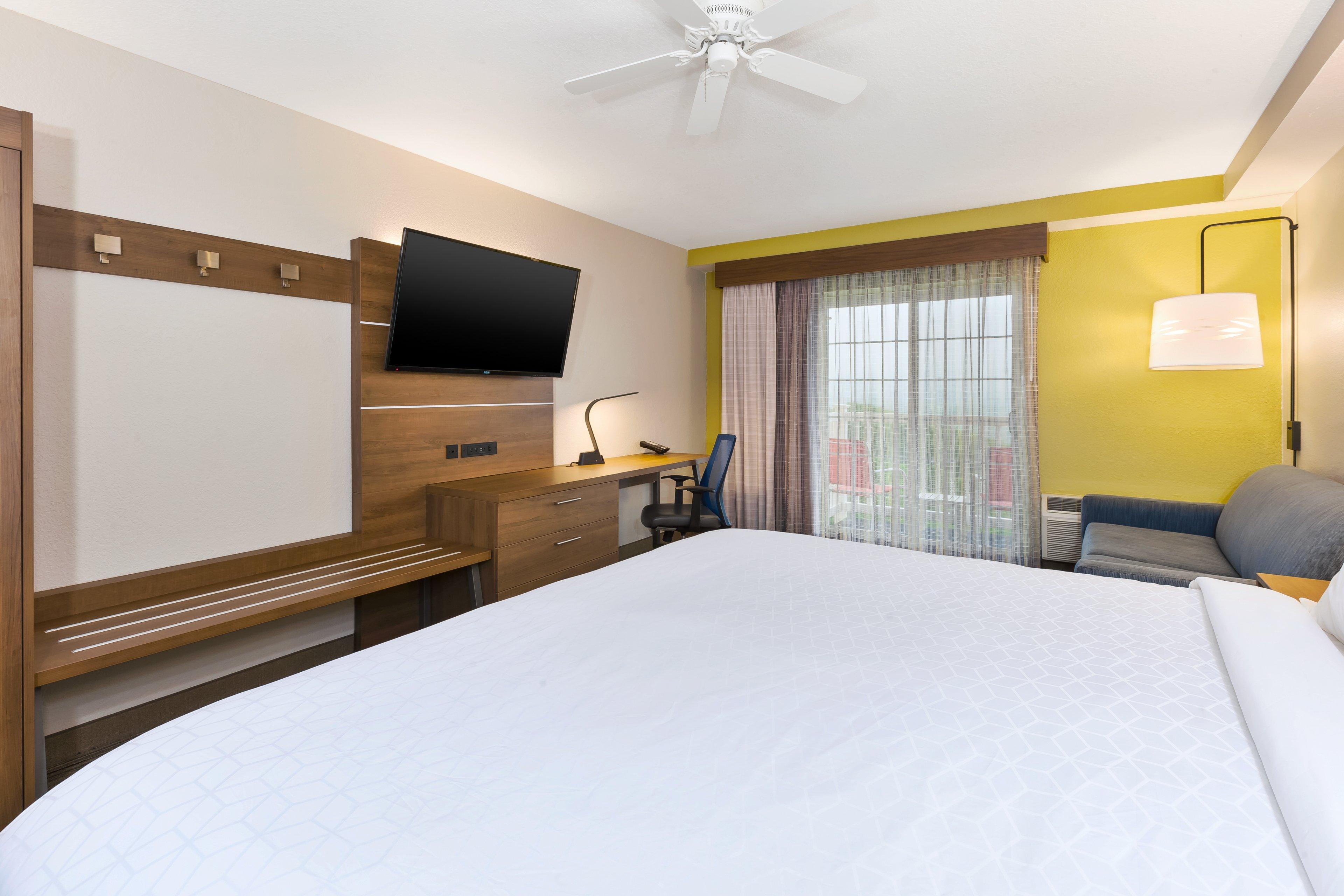 Holiday Inn Express Hotel & Suites Petoskey By Ihg מראה חיצוני תמונה