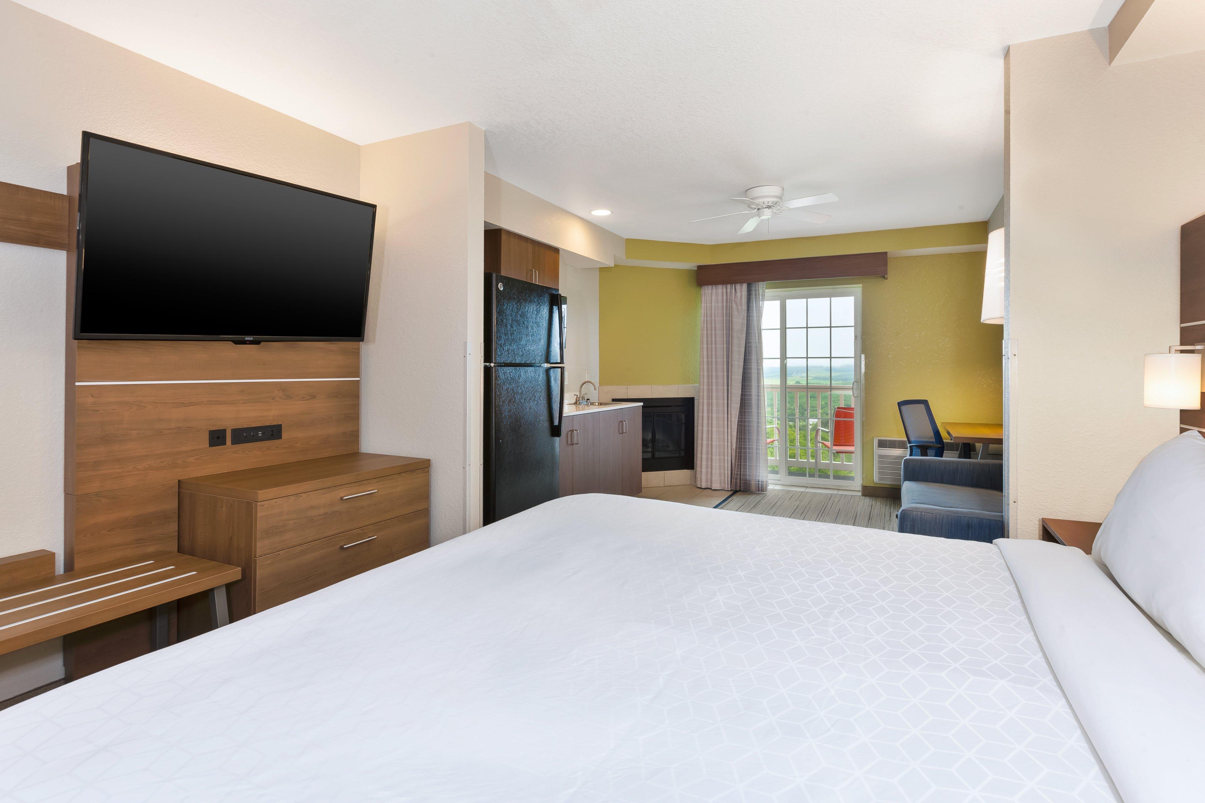 Holiday Inn Express Hotel & Suites Petoskey By Ihg מראה חיצוני תמונה